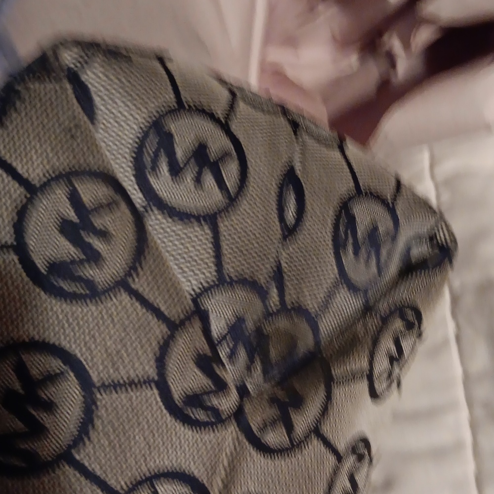 Michael Kors Navy and Cream Monogram Handbag - Picture 10 of 10